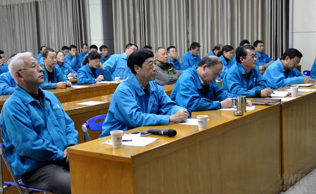 董事長陳根喜、總經(jīng)理陳學(xué)鋒等公司高層出席論壇